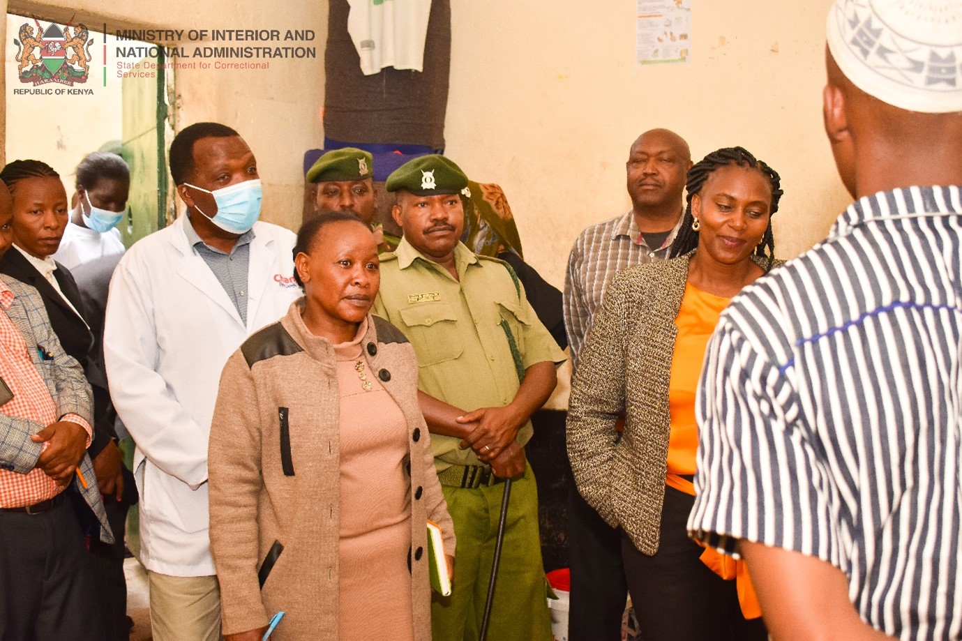 Correctional PS Mary Muthoni (in an orange top) accompanied by Thika West Assistant County Commissioner Philomener Nzioki, Nursing Officer in Charge Julius Mwangi, among others senior officers from the State Department and the County Government during a visit at Thika GK Prison. Photo: Collins William.