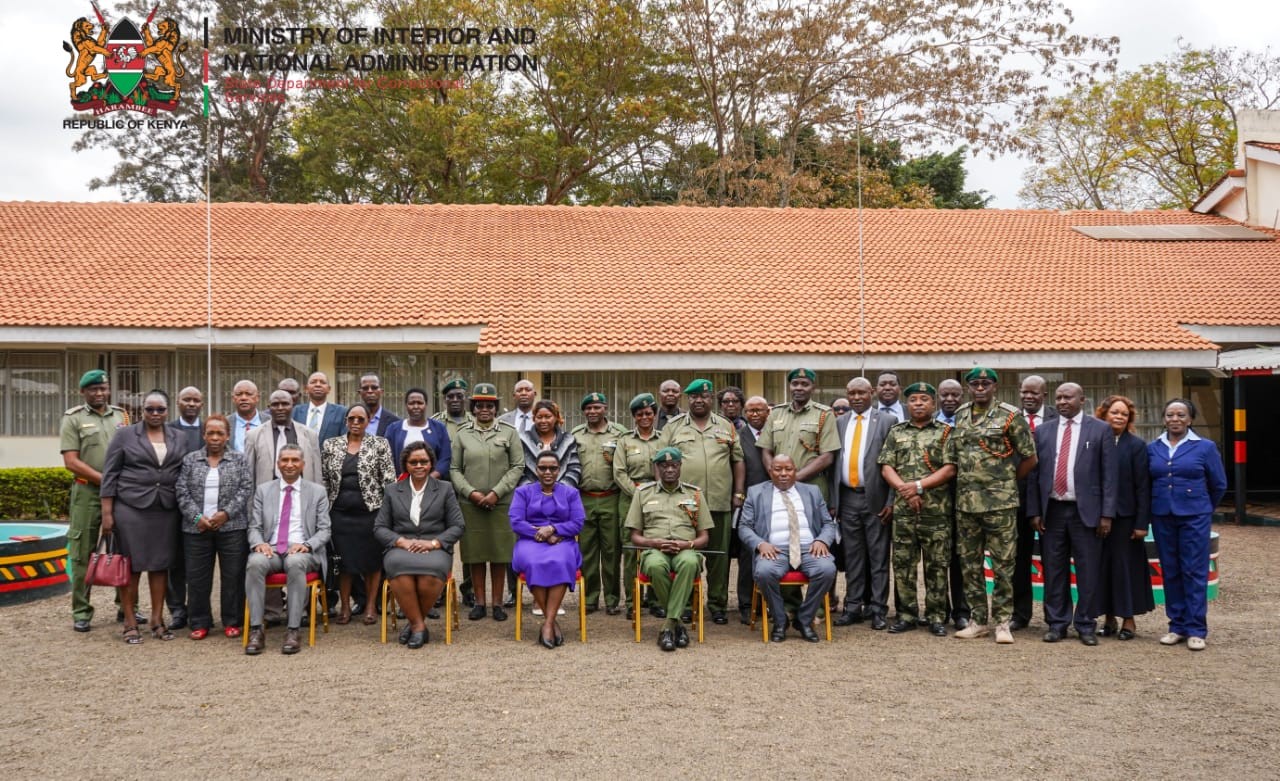 Correctional Department PS Ms. Salome M. Beacco (seated in the middle) during her meeting with Directors, Regional Commanders and Officers in charge from both Kenya Prisons Service and Probation and Aftercare Service at Prisons Staff Training College. On her left is the Commissioner General of Prisons Brg (Rtd) John Warioba and Director Administartion Jonam Kinama, on her right is the Director Probation Christine Obondi and Strathmore Vice Chancellor Vincent Ogutu. Photo: Patrick Ambani