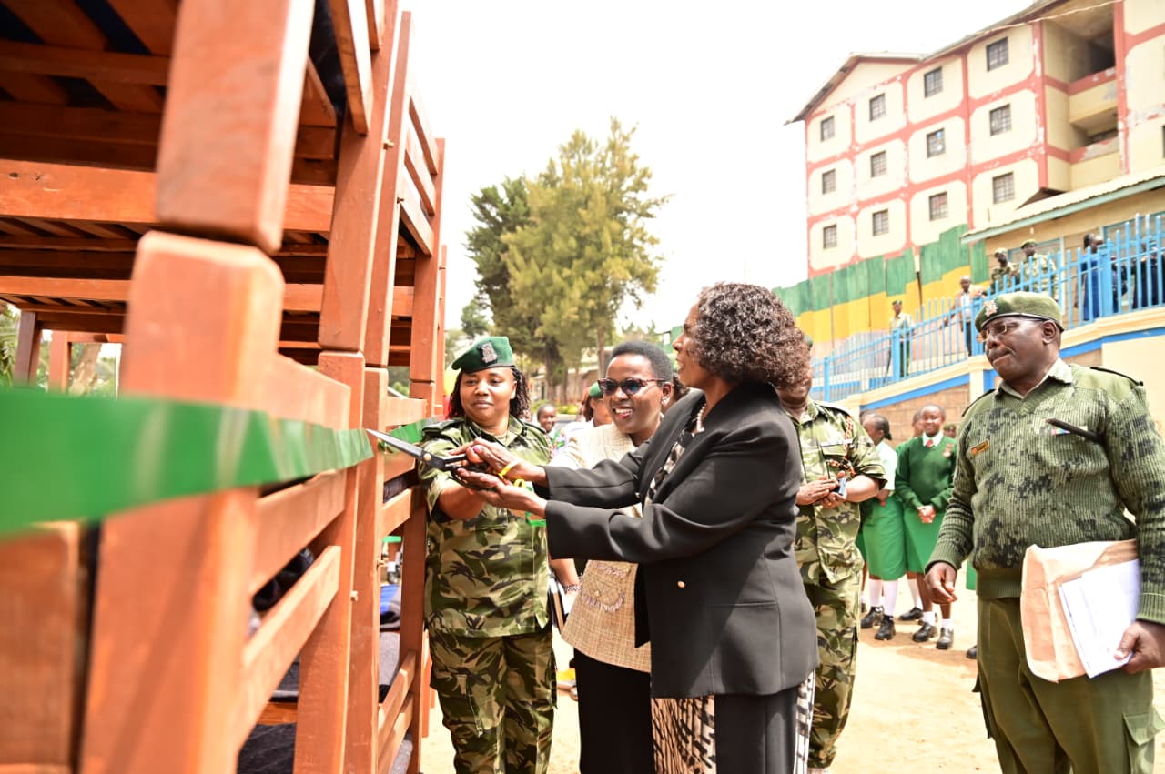 MERU GK PRISON RECEIVES DONATION OF BEDS, MATTRESSES AND BLANKETS FROM KAAGA GIRLS SENIOR SCHOOL 