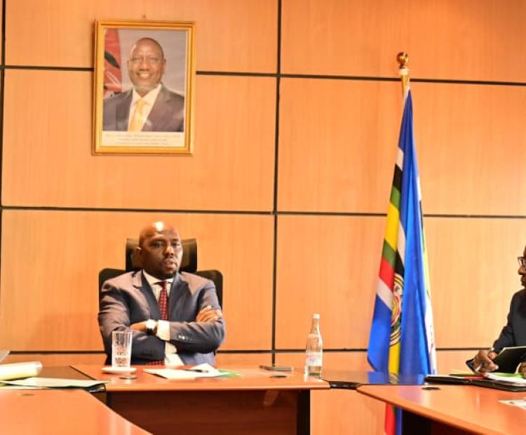 INTERIOR CS KIPCHUMBA MURKOMEN HOLDS MEETING WITH SDCS LEADERSHIP 